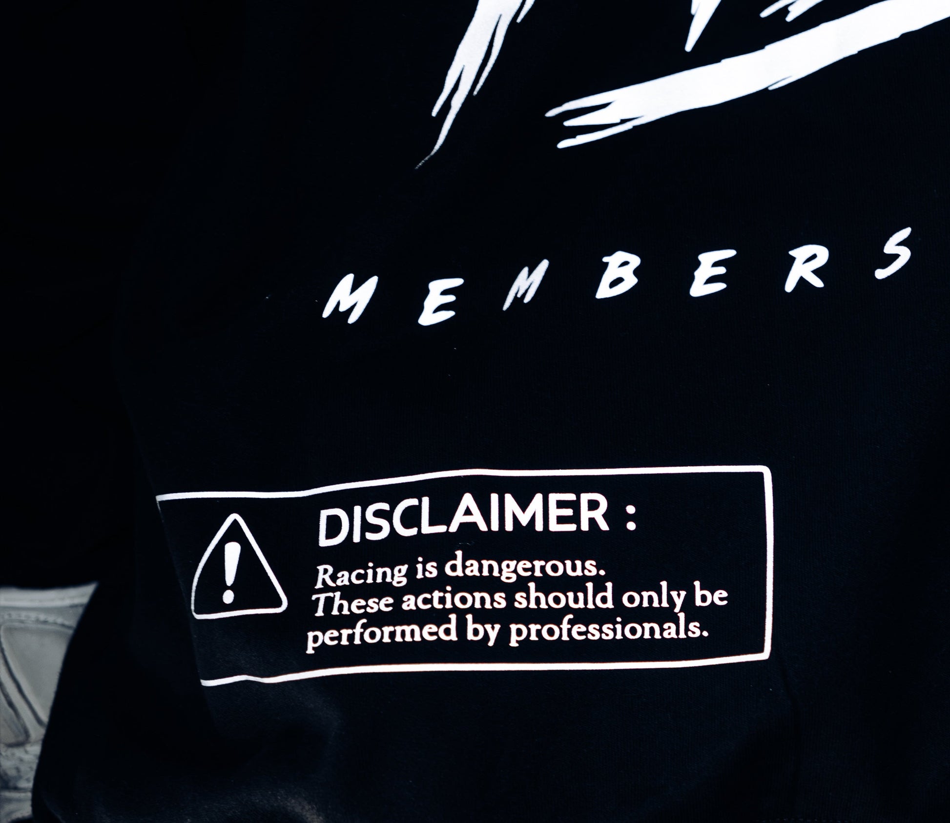 "CHASE ME" REFLECTIVE HOODIE