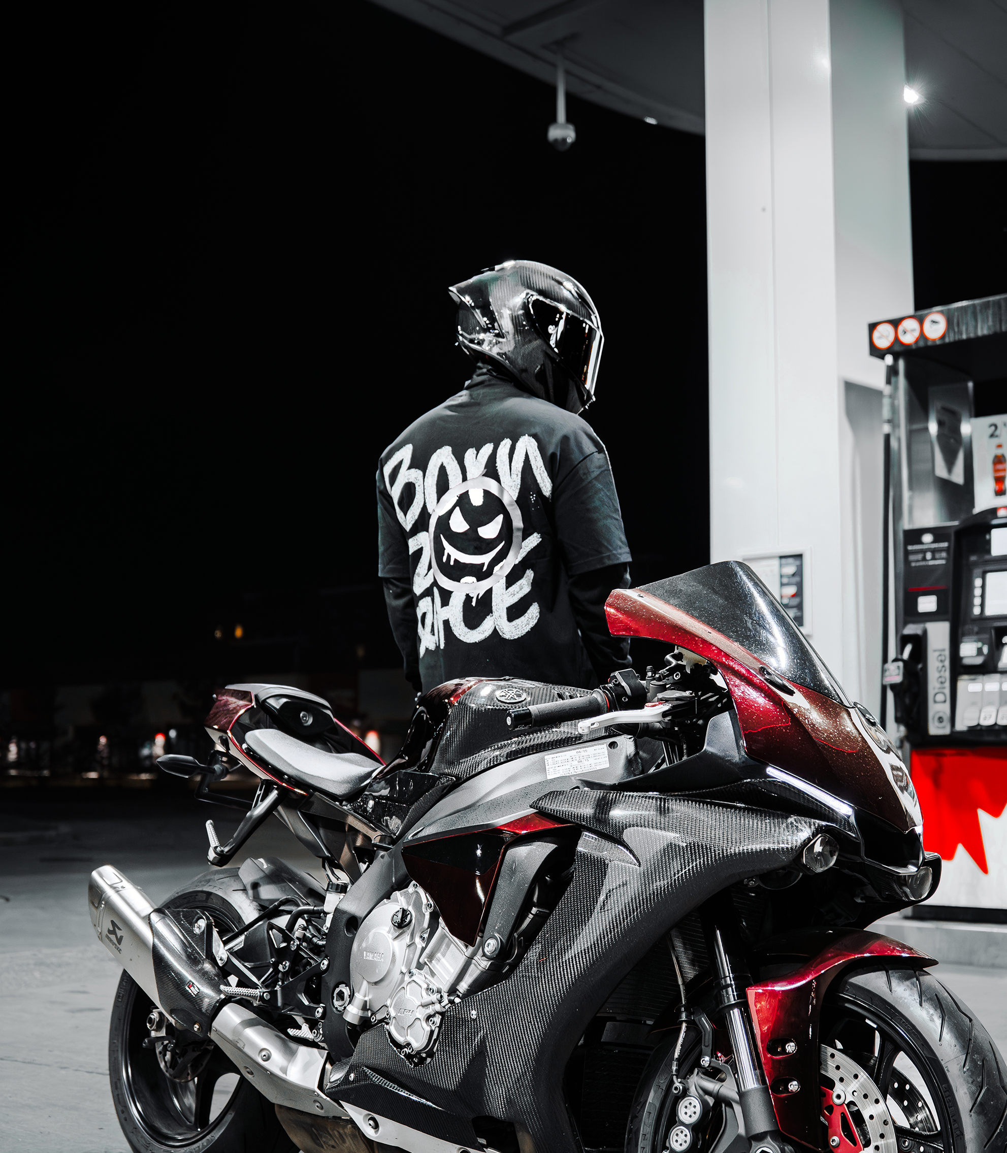 "BORN 2 RACE" WHITE TEE